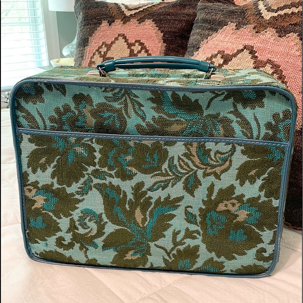 Adorable Avon 1960’s Vintage Blue Green Floral Tapestry Suitcase